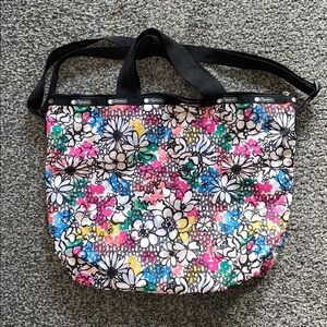 LeSportsac Deluxe Easy Carry Tote Crossbody Bag Roving Floral NWOT